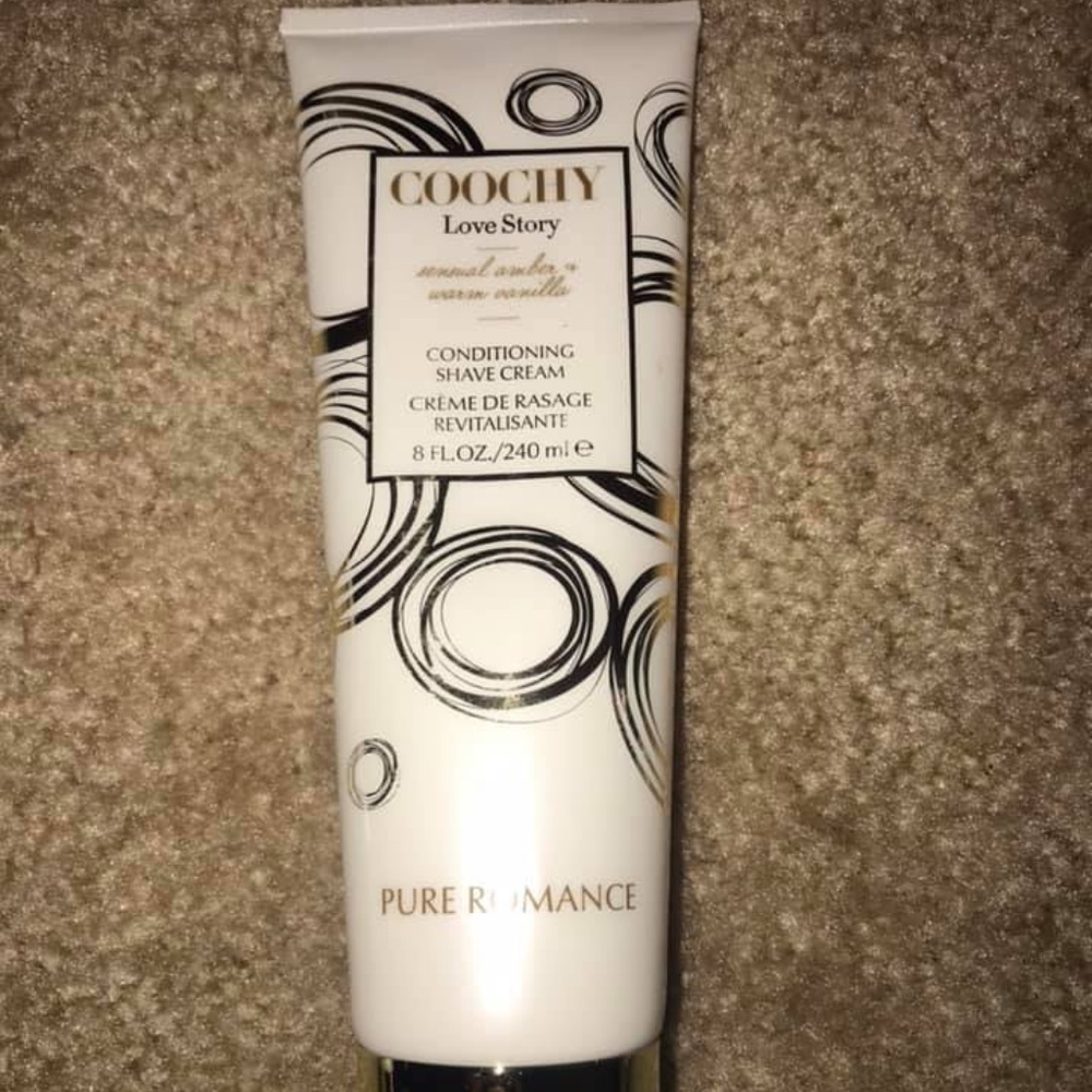 2 Coochy - Both Love Story